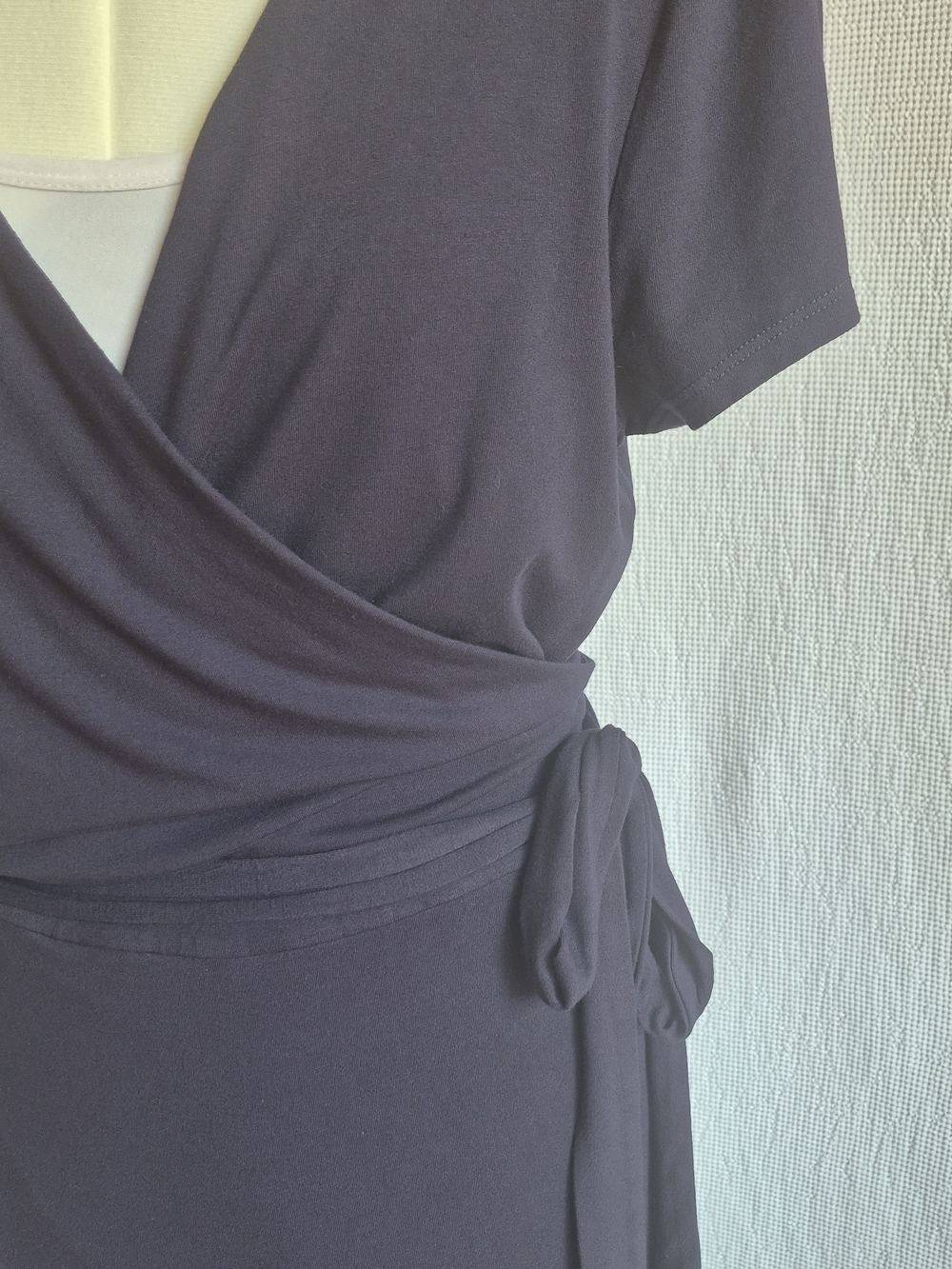 Boden Navy Wrap-Style Midi Dress with Side Tie - Picture 4 of 12
